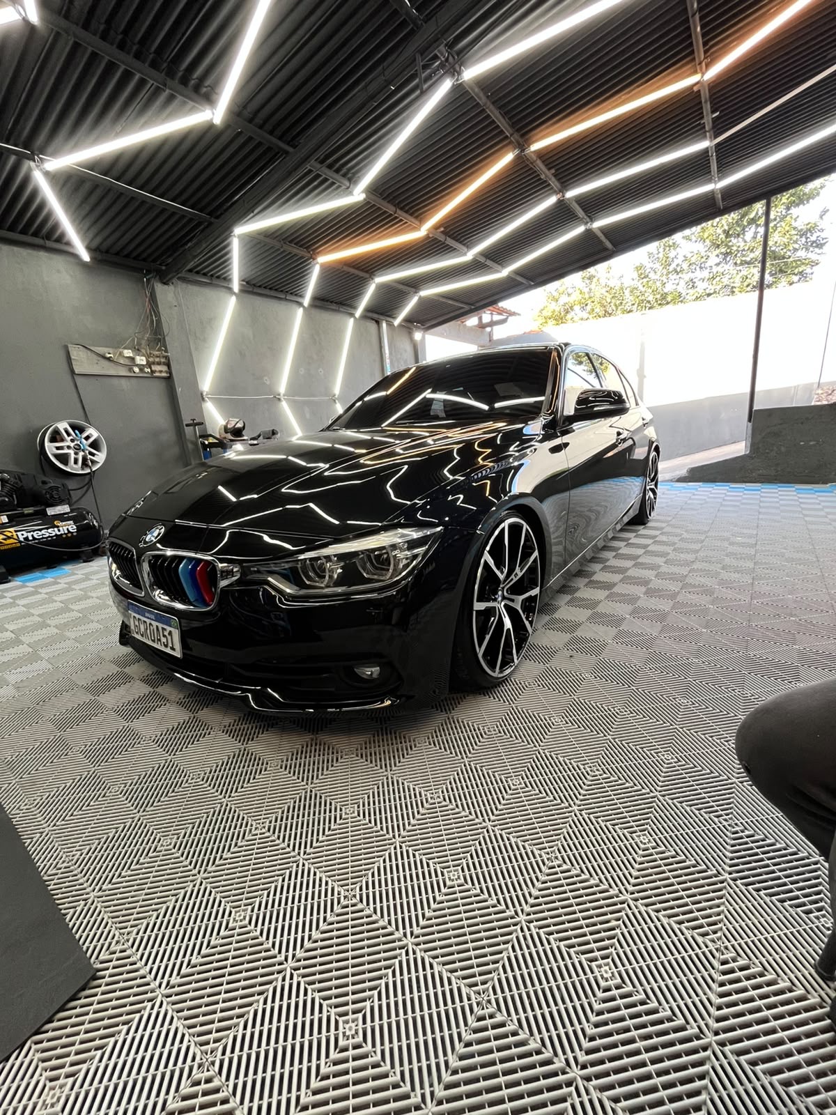 BMW 320i — Estúdio Polimax